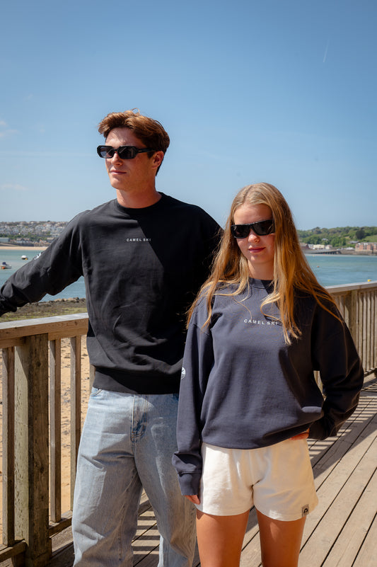 Unisex washed effect oversized crew neck sweatshirt